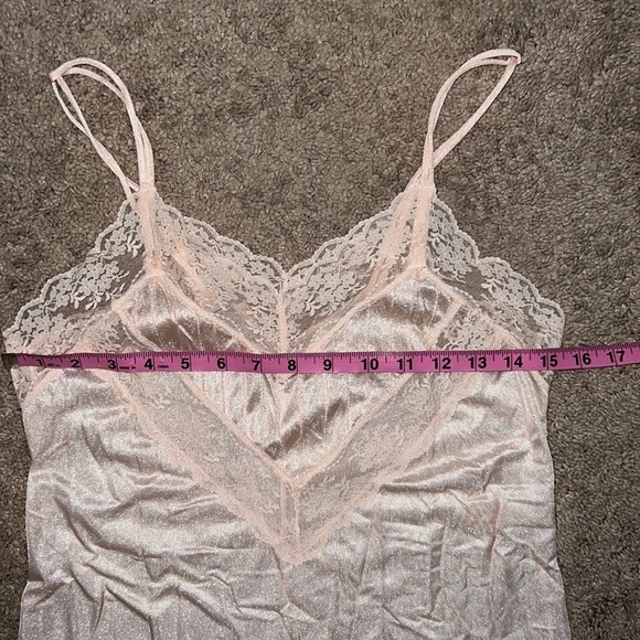 Vintage Gilead 70’s Light Pink Maxi Nightgown Size Small - Picture 10 of 12